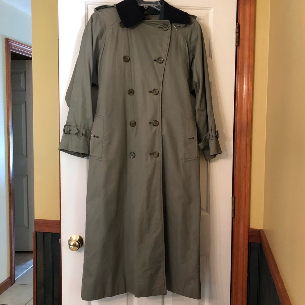 Burberry rain coat